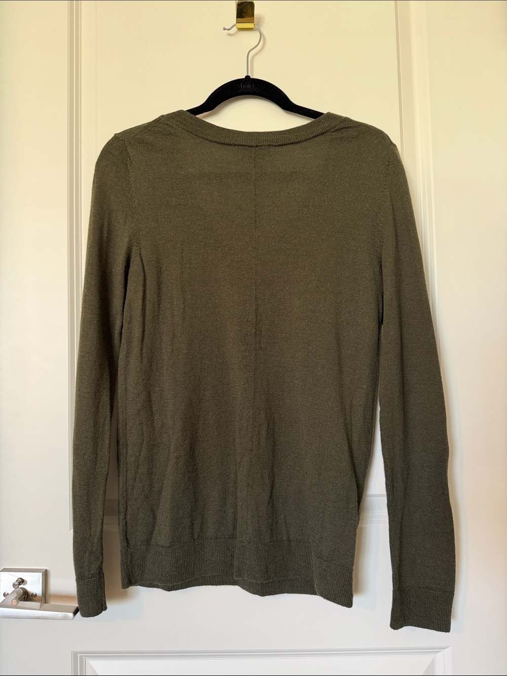 GAP 100% Wool Olive Green V-Neck Sweater, Large - Picture 3 of 9